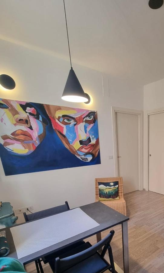 Artist Apartment Centro Storico Перуджа Экстерьер фото